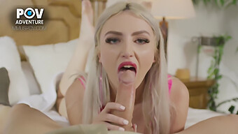 Blond Kráska Dává Nedbalý Orální Sex V Tomto Pov Videu